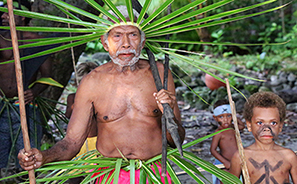 Wogasia Spear Festival : Solomon Islands : Photos : Richard Moore : Photographer